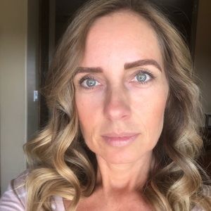 Meet your Posher, Zita